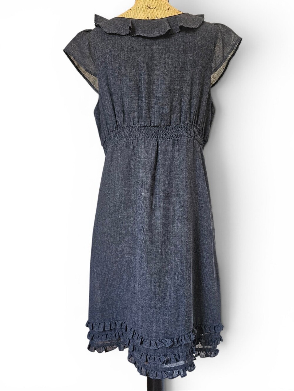 Maeve Anthropologie Chic Gray Ruffle Dress Empire Waist Flutter Sleeve, Size 14 - Picture 5 of 7